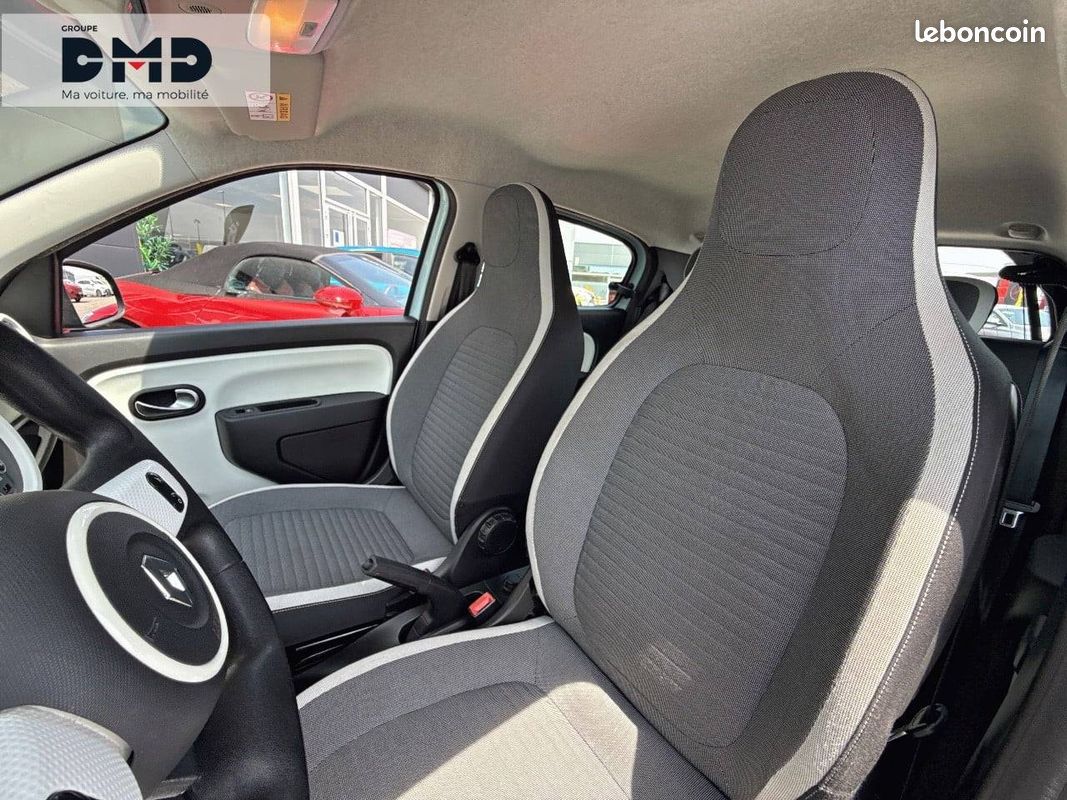 RENAULT Twingo III 0.9 TCe 90 Energy Zen (image 14)