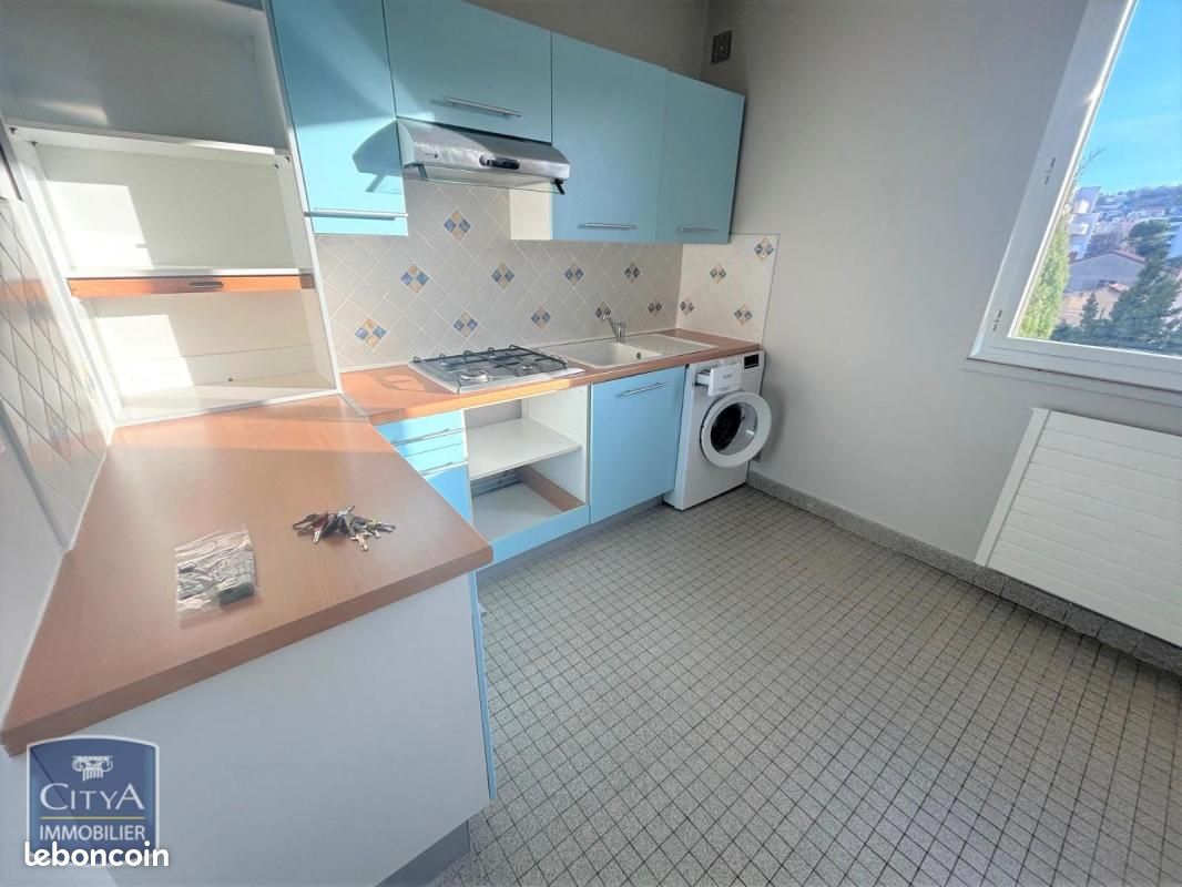 Appartement 2 pièces 43 m² · à Chamalières · 43 m² · 660 €