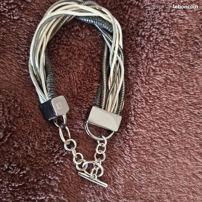Bracelets cuir, metal. Perles et emaux (image 2)
