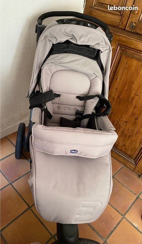Poussette Trio Activ3 Poussette Chicco Ou BÃ©bÃ© Confort Poussette