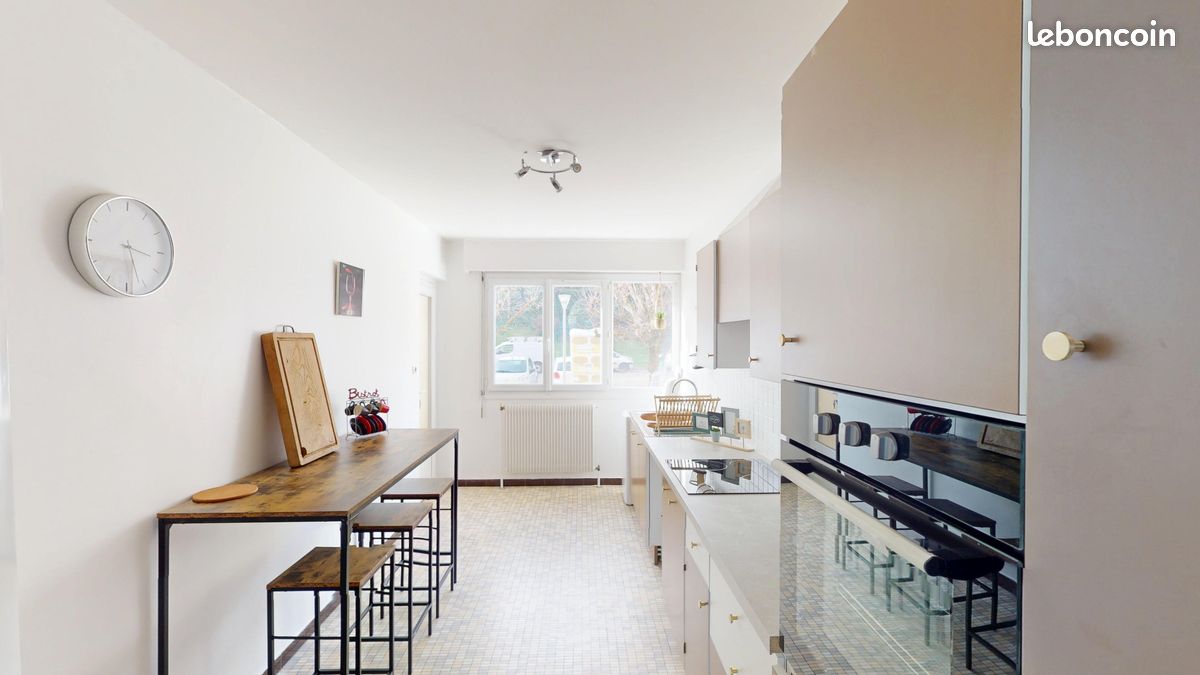 Appartement 4 pièces 94 m² · à Sainte-Foy-lès-Lyon · 94 m² · 1 400 €/mois