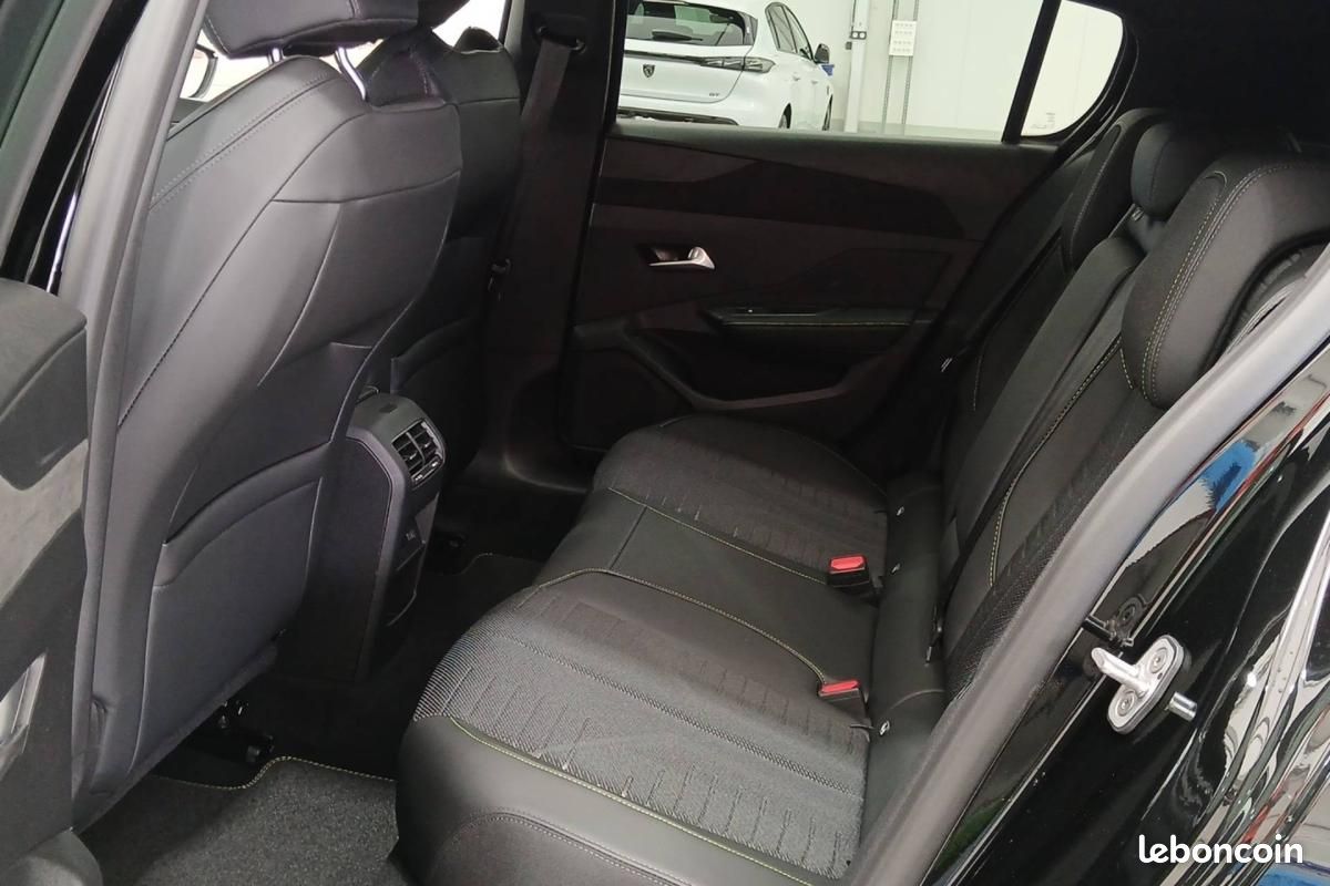 Peugeot 308 Nouvelle BlueHDi 130ch S&S EAT8 GT (image 13)