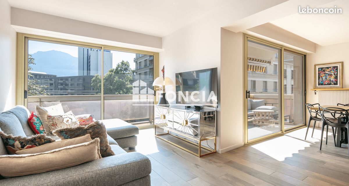 Parking 4 pièces 112 m² · à Grenoble · 112 m² · 469 000 €