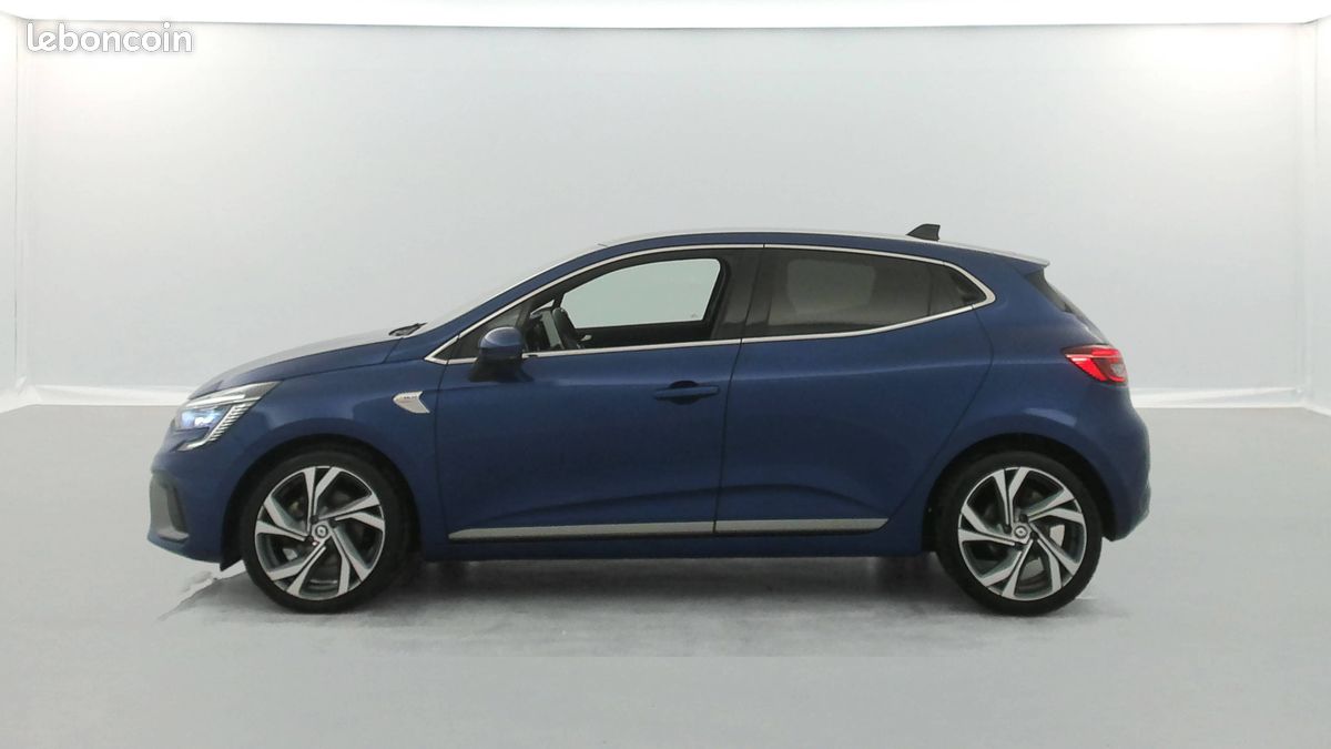 RENAULT Clio E-Tech 140 - 21N R.S. Line (image 2)