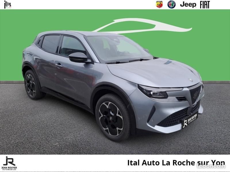 Alfa romeo Junior Elettrica 156ch 54kWh Sprint (image 3)