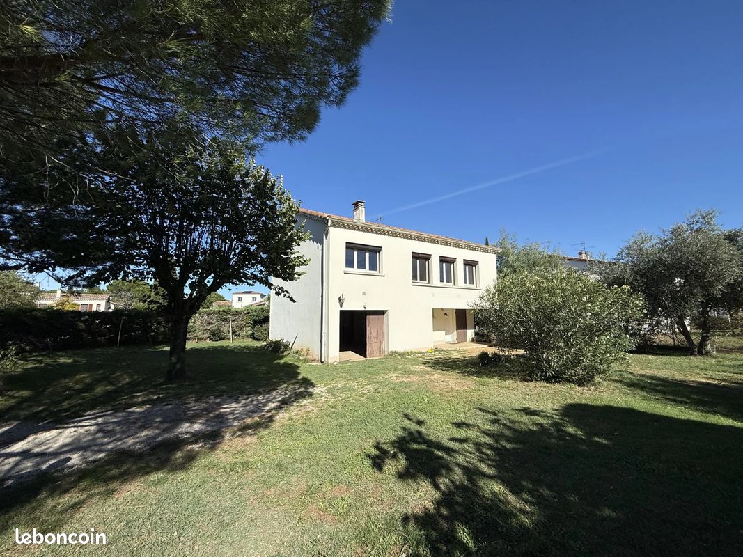Maison 6 pièces 86 m² · à Montélimar · 86 m² · 220 000 €