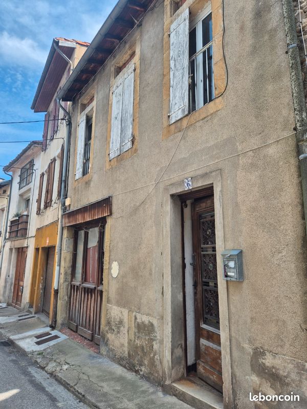 Appartement 4 pièces 220 m² · à Lavelanet · 220 m² · 34 990 €
