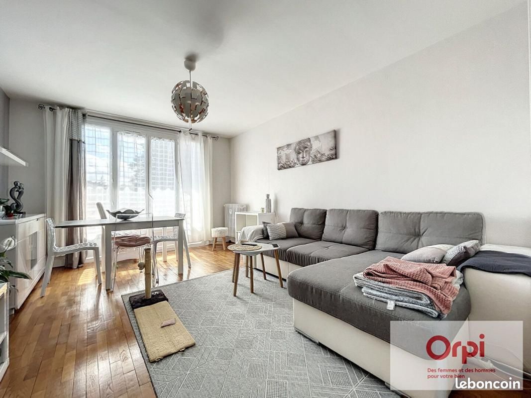 Appartement 3 pièces 60 m² · à Montluçon · 60 m² · 577 €/mois