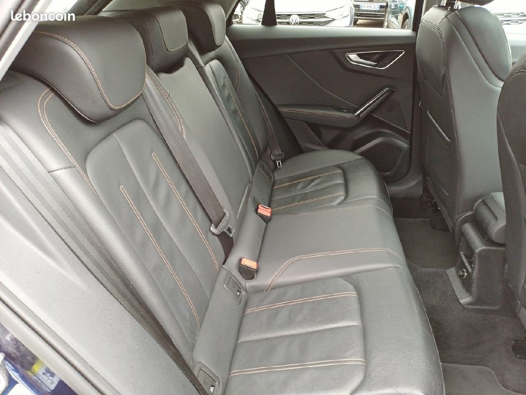AUDI Q2 35 TFSI 150 S tronic 7 Design Luxe (image 19)