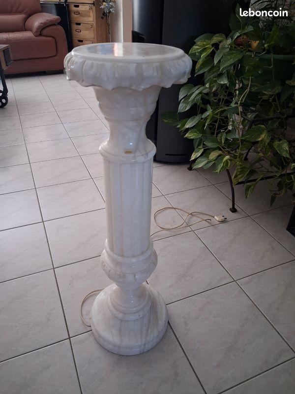 Lampe en albâtre + colonne (image 3)