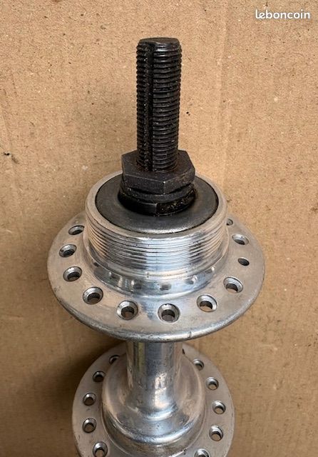 Moyeu roue arriere solex 45 330 660 1010 neuf (image 2)