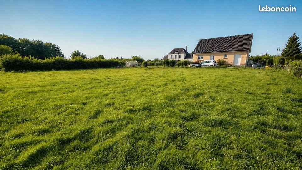 Terrain 1000 m² · à Maucomble · 43 000 €