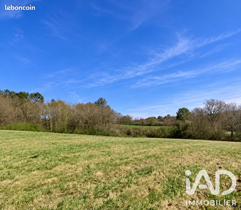 Terrain 3239 m² · à Buanes · 3 239 m² · 39 900 €