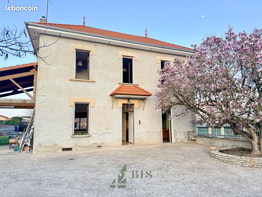 Maison 6 pièces 140 m² (image 2)