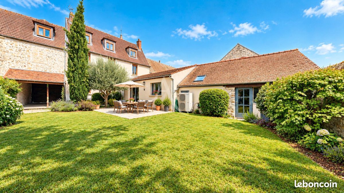 Maison 5 pièces 187 m² · à Bouconvillers · 187 m² · 421 100 €