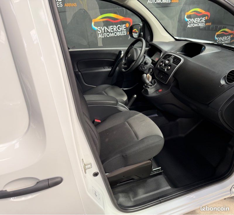 Kangoo EXTRA R-LINK 1.5 dci 90 ch 1.355 km d'origine 12.325 ht (14.790 ttc) (image 7)