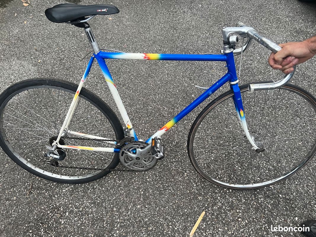 VÉLO DE ROUTE course liberia vintage RACE BIKE no prugeot ,routens singer EUR 150,00 - FR