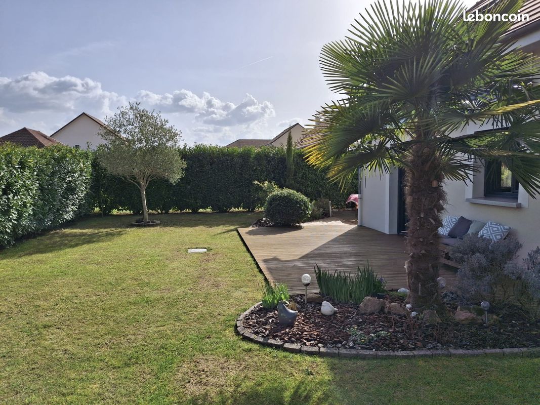Maison 7 pièces 200 m² · à Bréviandes · 200 m² · 480 000 €