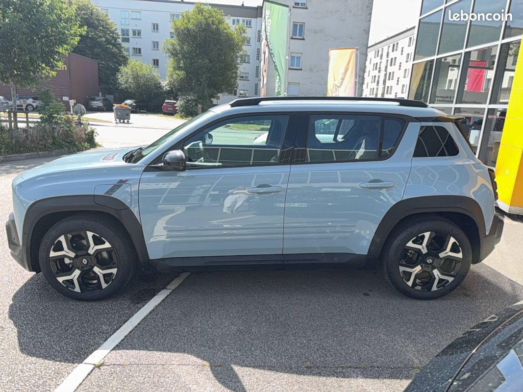RENAULT Renault 4 E-Tech Electrique 150 ch autonomie confort Techno (image 2)
