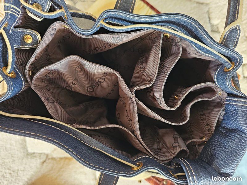 Louis Vuitton Sac cabas en cuir (image 6)