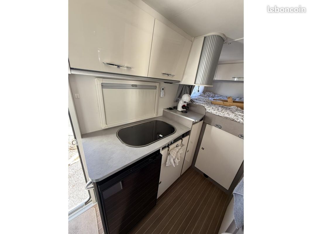 ETRUSCO V 5.9 DF Camping-car profilé Etrusco - Boite automatique 2.0 TDCI 170 ch (image 33)