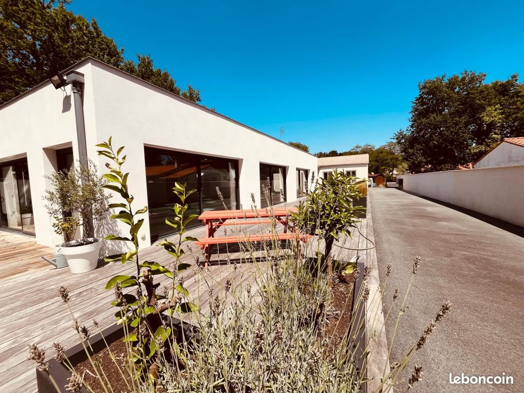 Maison 5 pièces 155 m² · à Étaules · 155 m² · 493 000 €