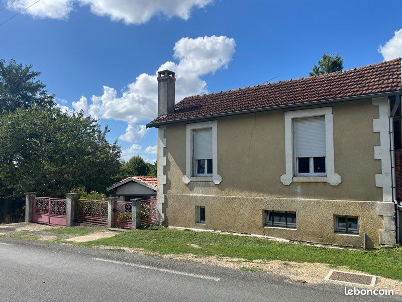 Maison 5 pièces 89 m² · à Saint-Médard-de-Mussidan · 89 m² · 65 000 €