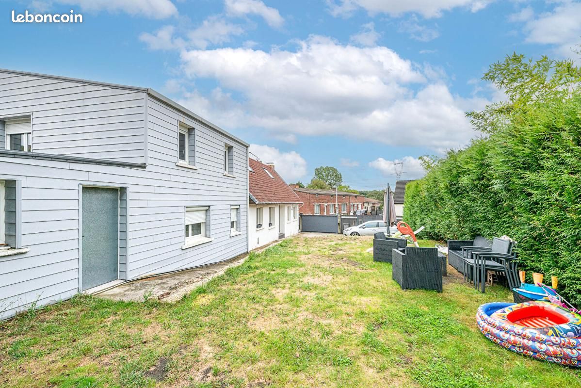 Maison 6 pièces 156 m² · à Bruille-lez-Marchiennes · 156 m² · 258 000 €