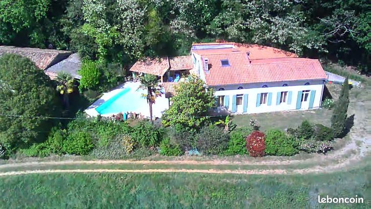 Maison 9 pièces 283 m²