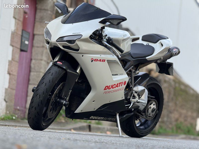 Ducati 848 superbike (image 2)
