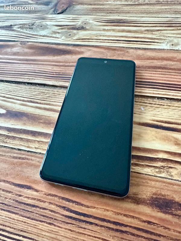 Sumsung Galaxy A51 tres bon état (image 4)