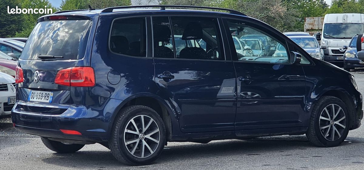 Superbe Volkswagen Touran Ph.3 1.4l Tsi 140 Cv Confort Line 7 Places Du 07/11 (image 4)