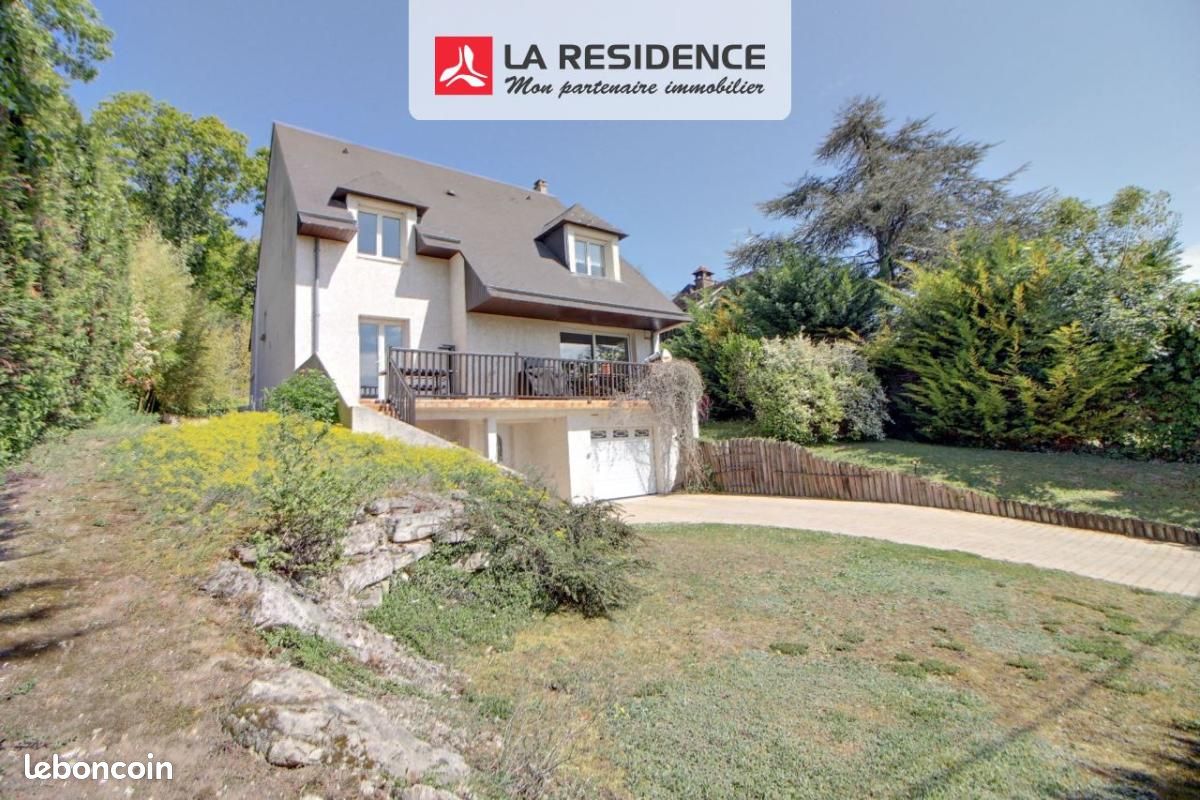 Maison 7 pièces 196 m² · à Meulan-en-Yvelines · 196 m² · 418 000 €