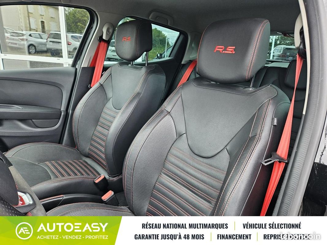 Renault Clio IV RS 1.6 220 TROPHY EDC 6 RS18 AKRAPOVIC (image 7)