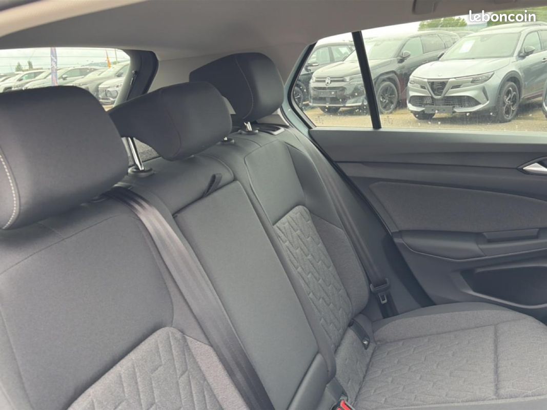 VOLKSWAGEN GOLF VIII 1.5 etsi evo2 116 life dsg7 (image 29)