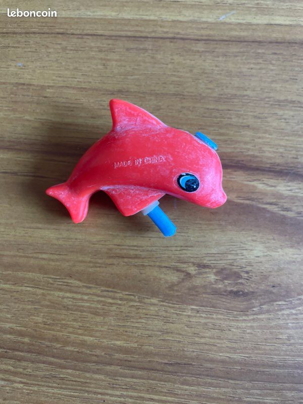 Vend 3 petits animaux pour bain eclabousseurs d’eau en plastiques (image 4)