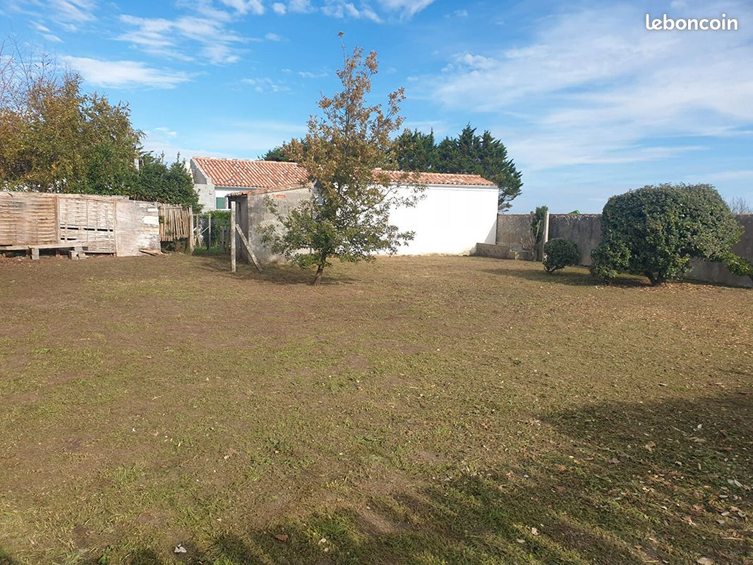 Terrain 430 m² · à Saint-Clément-des-Baleines · 430 m² · 270 000 €