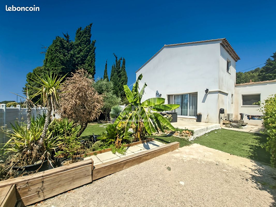 Maison 4 pièces 84 m² · à Marignane · 84 m² · 405 000 €
