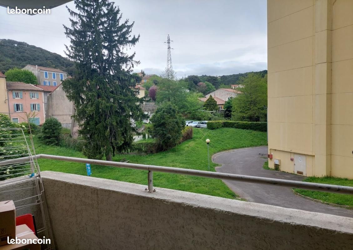 Appartement 2 pièces 39 m² · à Alès · 39 m² · 450 €/mois