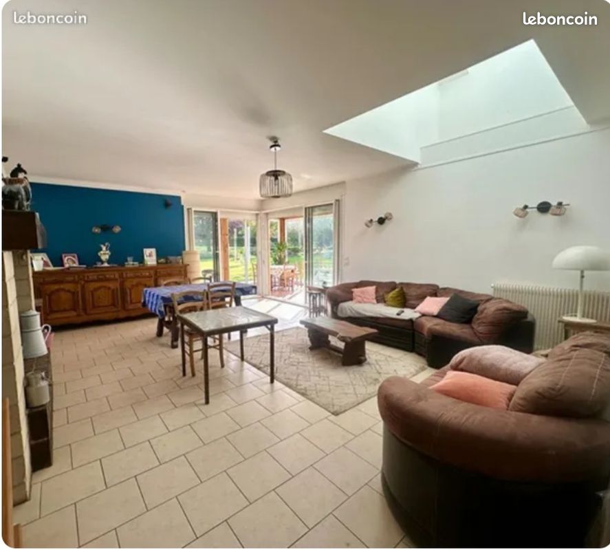 Maison beau potentiel (image 1)