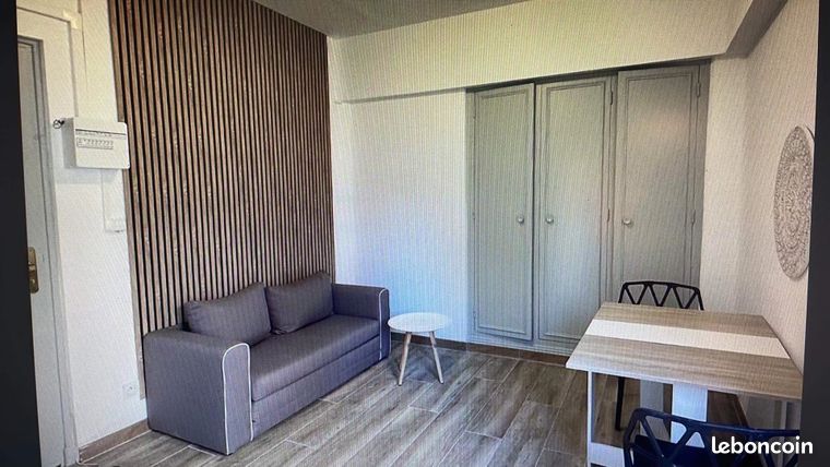 Studio 1 pièce 16 m²