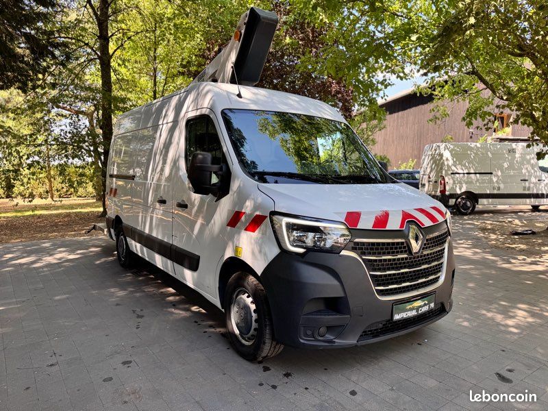 Renault Master nacelle f3500 l2h2 blue dci 145 versalift etl-32-125 fourgon traction 2020 – photo 2
