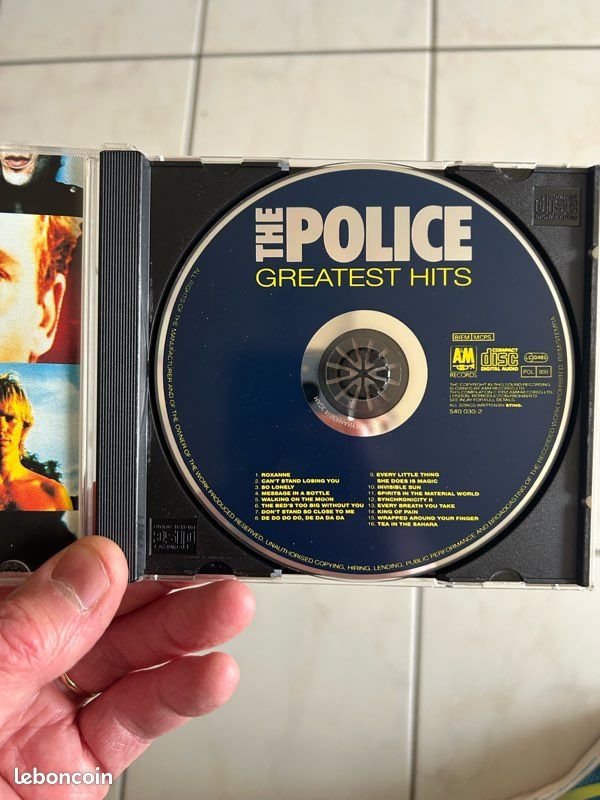 Cd greatest hits du groupe POLICE (image 4)
