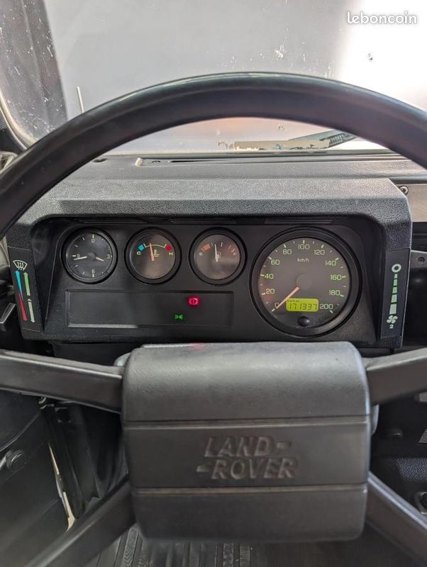 Land Rover Defender 110 Pick-Up 2.5 TD5 15P 122 Cv (image 7)