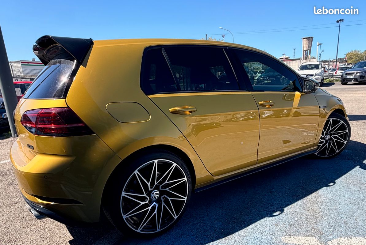 GOLF 2.0 TSI 300 DSG7 4Motion R CAMERA /TO / KEYLESS (image 3)