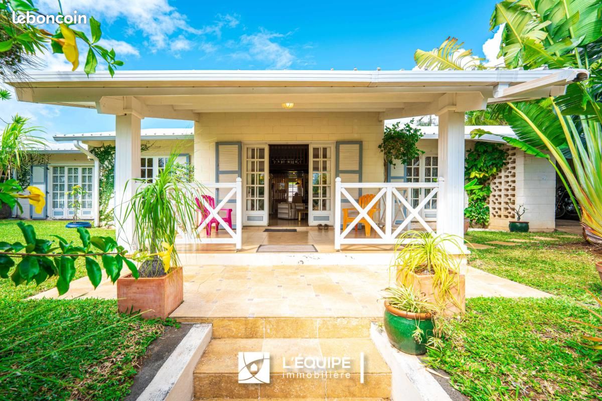 Maison 5 pièces 132 m² · à Sainte-Marie · 132 m² · 468 000 €