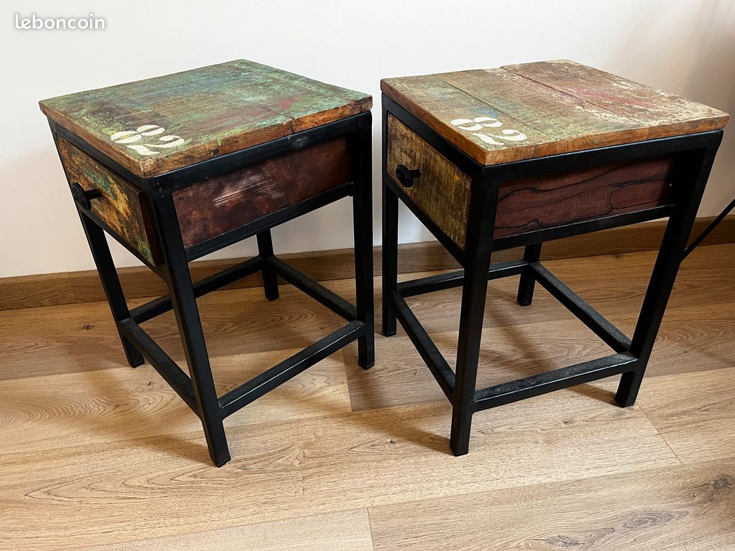 Tables de nuits style industriel en coque de bateau (image 4)