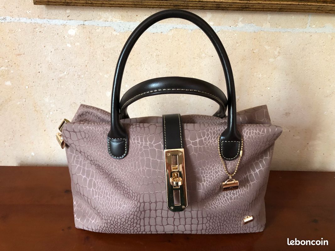 SAC A MAIN LA BAGAGERIE Xr 28x12x18cm ETAT NEUF