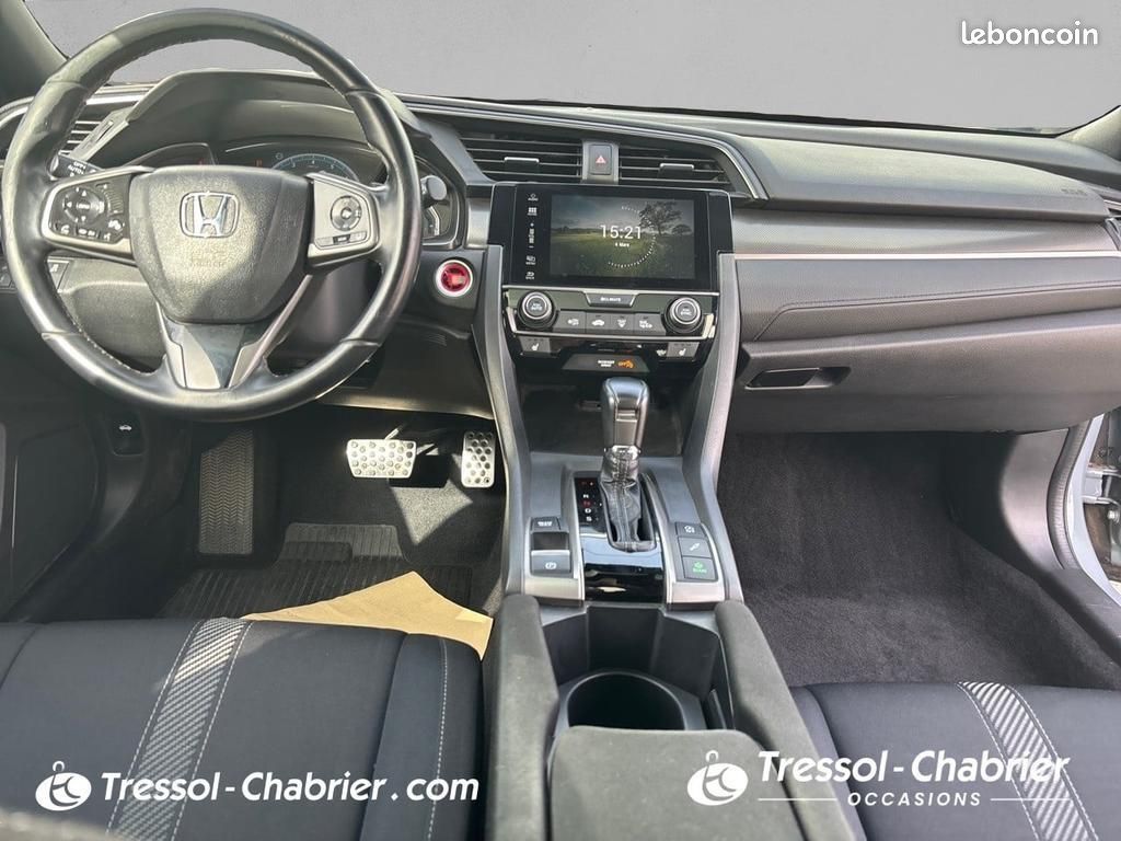 Honda Civic 2017 1.0 i-VTEC 129 Exclusive CVT (image 10)