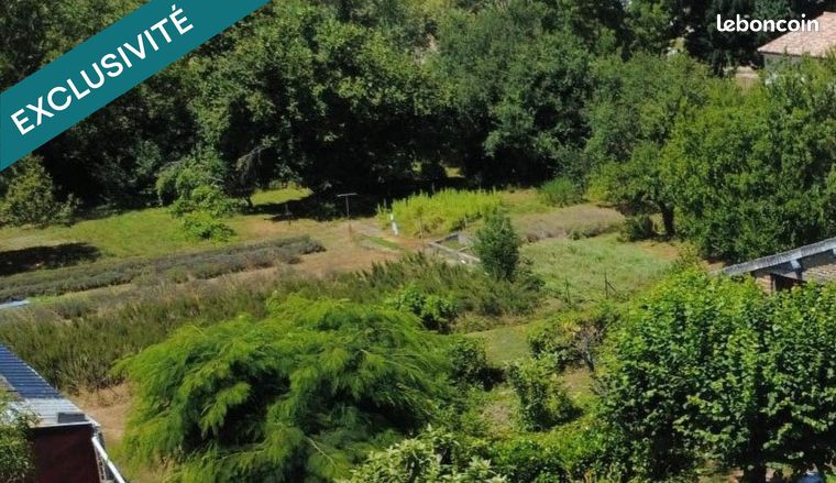 Terrain 1050 m² Fréjeville
